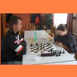 130113_op_snasel_vysbira_pesaky.JPG