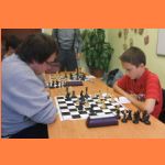 141207_op_pavlik_volny_pesec_hrozi_utect.JPG